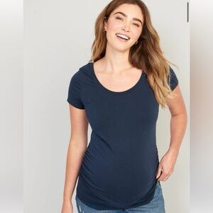 Maternity Old Navy Blue Fitte Scoop Neck Women's Scoop Neck Tshirt size Small